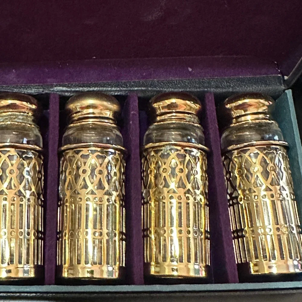 Vintage Gold Filigree Glass Salt Pepper Shakers Set of 4 MCM Boxed As Is